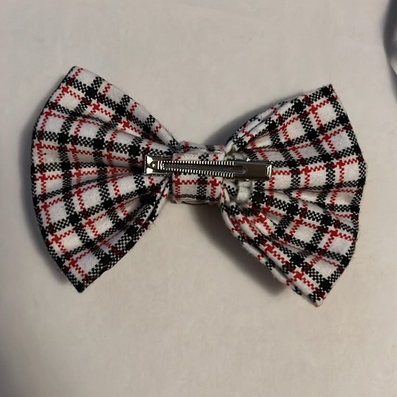Mickey Mouse bow - Picture 2 of 4
